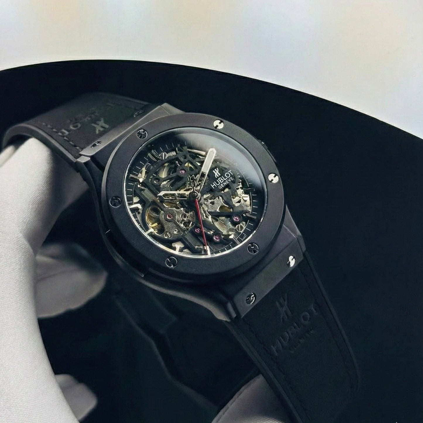 Skeleton dial automatic watch with black leather and rubber strap – ZENO