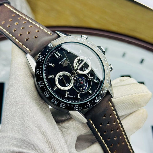 Racing chronograph watch with black dial and brown perforated leather strap – ZENO