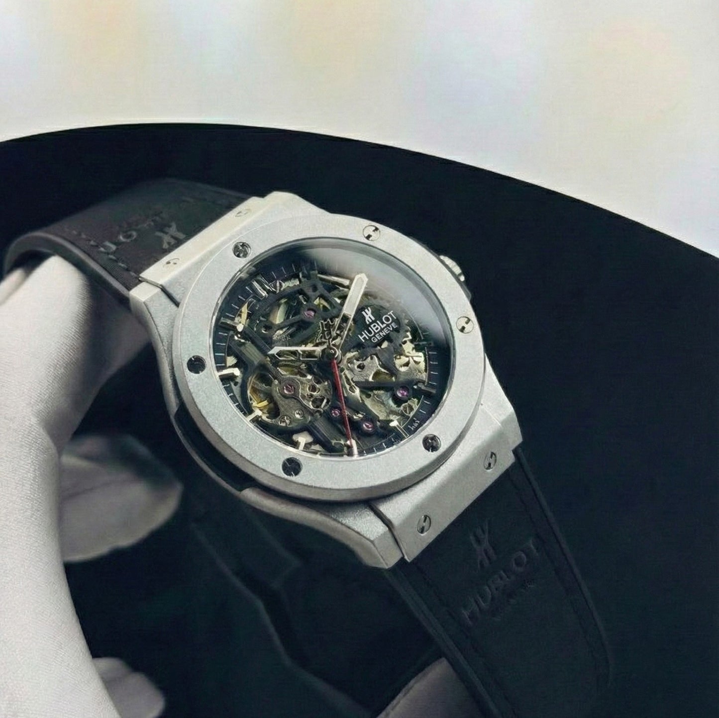 Skeleton dial automatic watch with black leather and rubber strap – ZENO