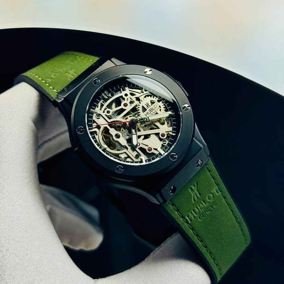 Skeleton dial automatic watch with black leather and rubber strap – ZENO
